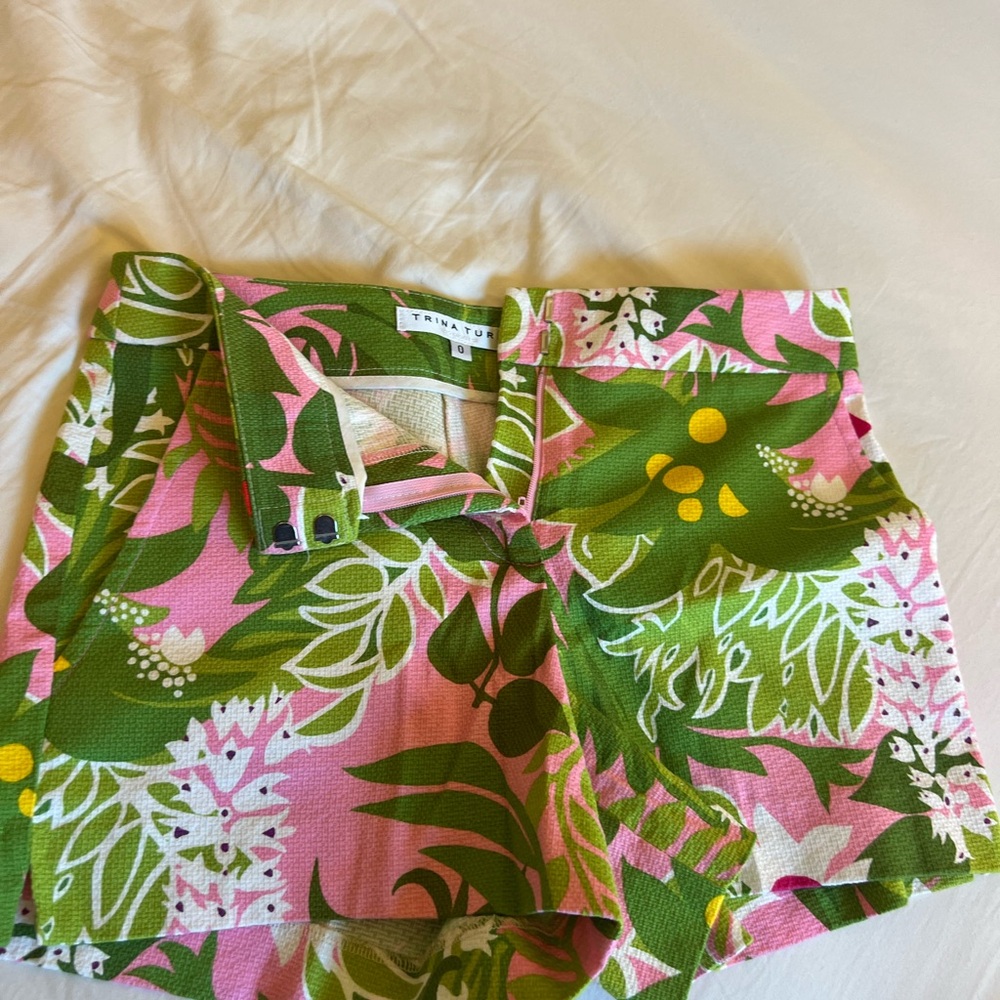 Trina Turk Leafy Green and Pink Patterned Shorts